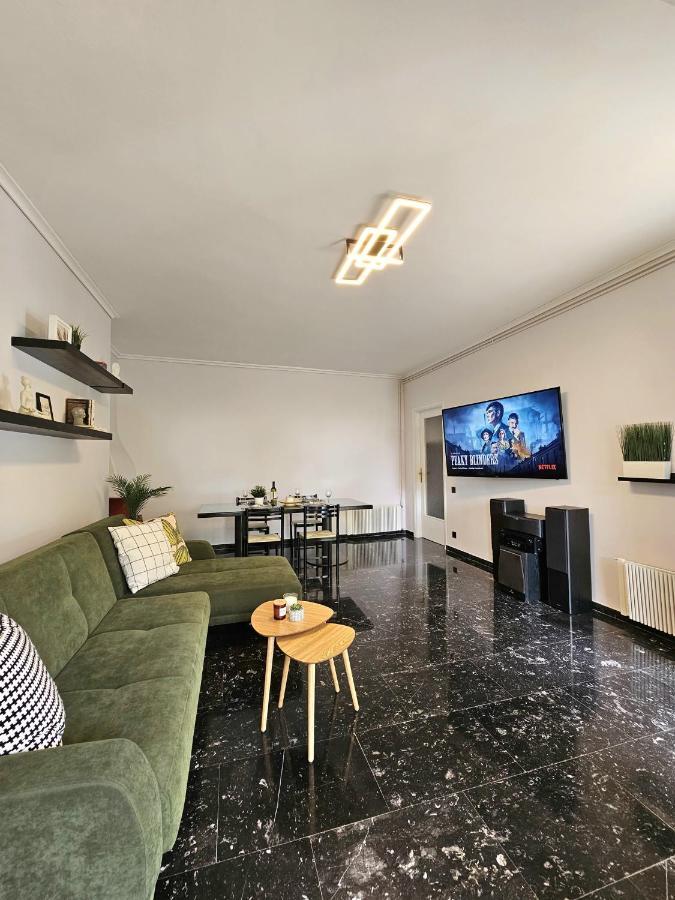 Modern Garden View Apt In Voula, Athens - Luxe Extérieur photo